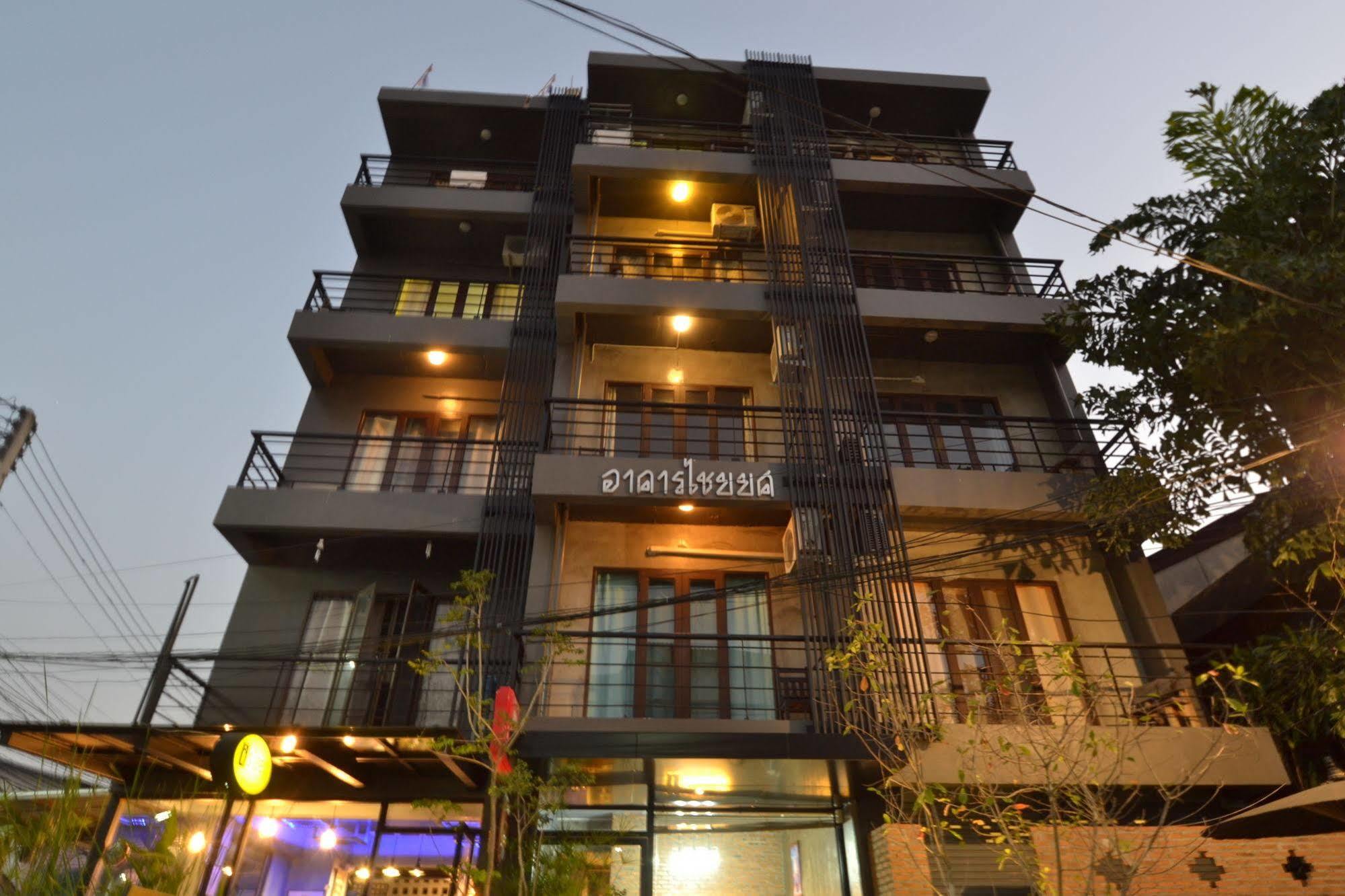 Isleep Guesthouse شيانغ ماي المظهر الخارجي الصورة
