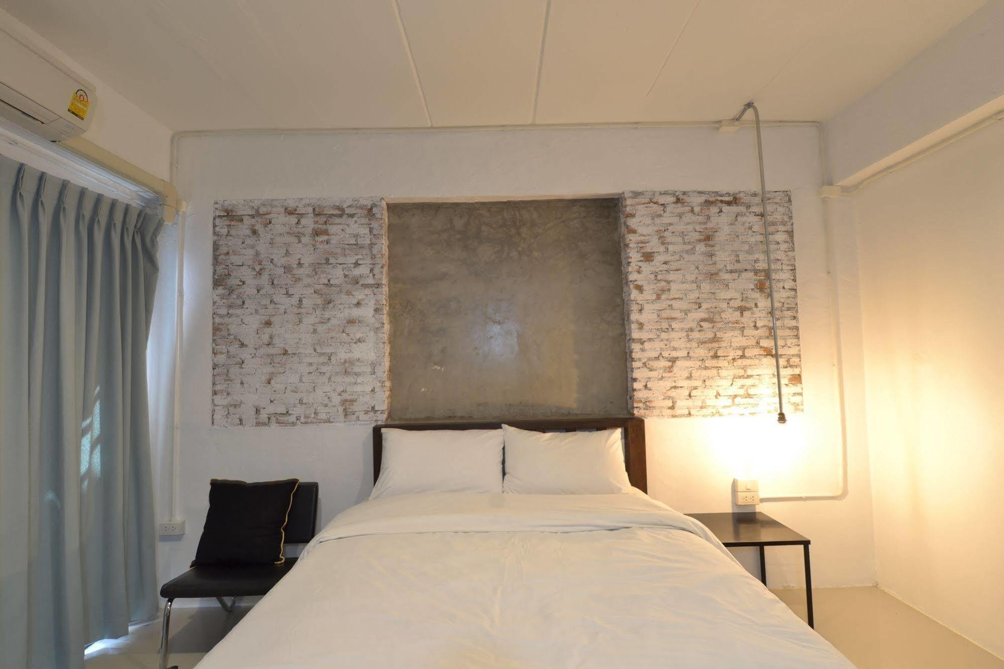 Isleep Guesthouse شيانغ ماي المظهر الخارجي الصورة