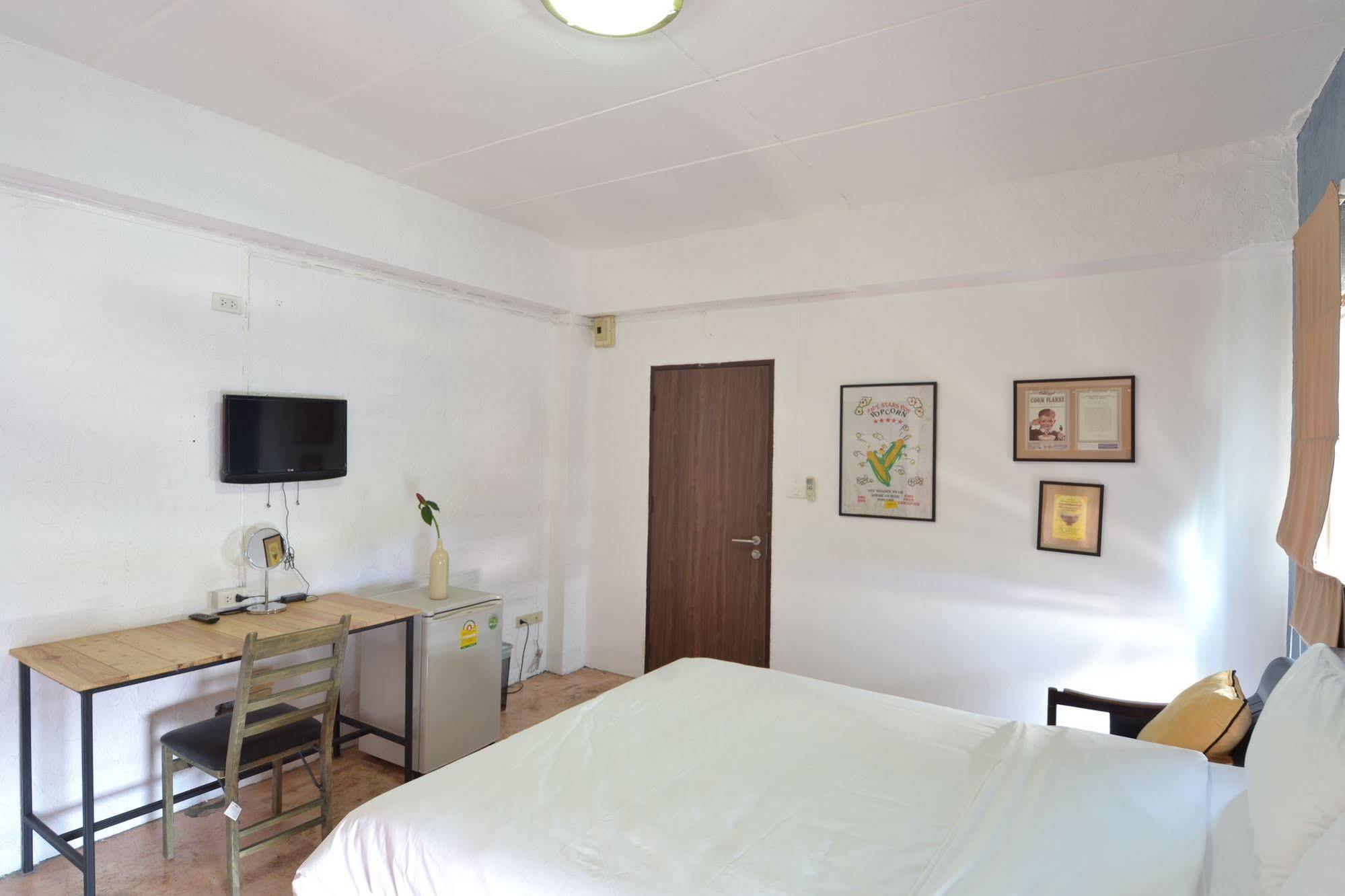 Isleep Guesthouse شيانغ ماي المظهر الخارجي الصورة